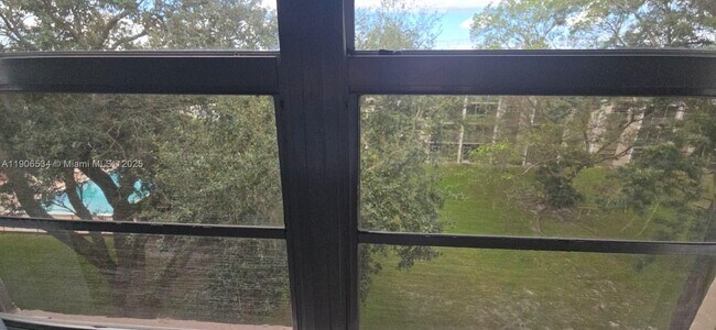 Building Photo - 1200 NW 87th Ave