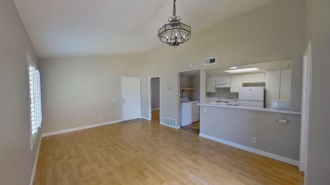 Building Photo - 26131 La Real Ln