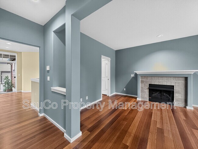 Building Photo - 7309 NE Stonewater St