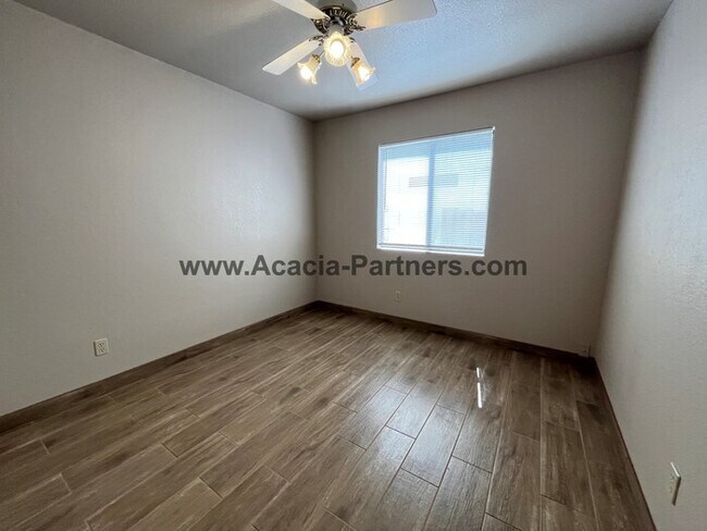 Building Photo - Three Bedroom In East Pointe Estates II