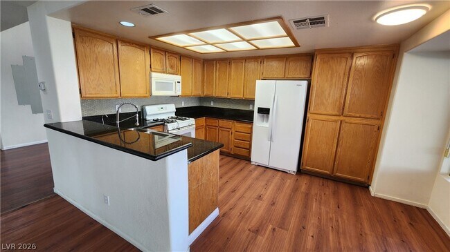 Building Photo - 332 Cavalla St