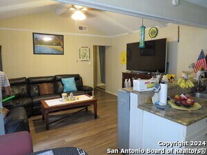 Building Photo - 4815 Sorrento