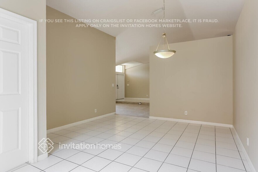 Building Photo - 3932 NW 55th St