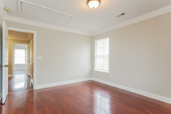 Building Photo - 103 Montauk Dr