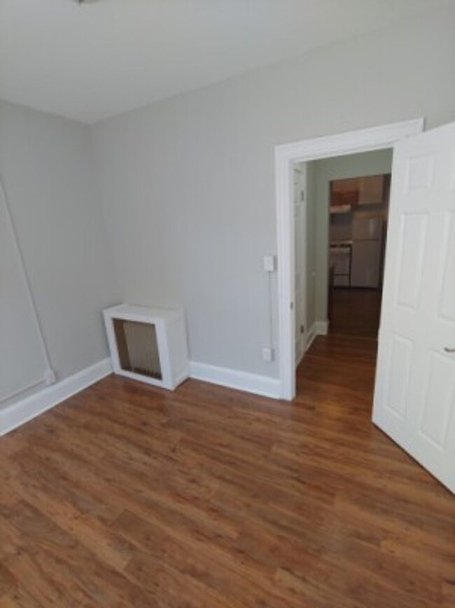 Building Photo - 2 Bedroom apartment - North End - 6/1