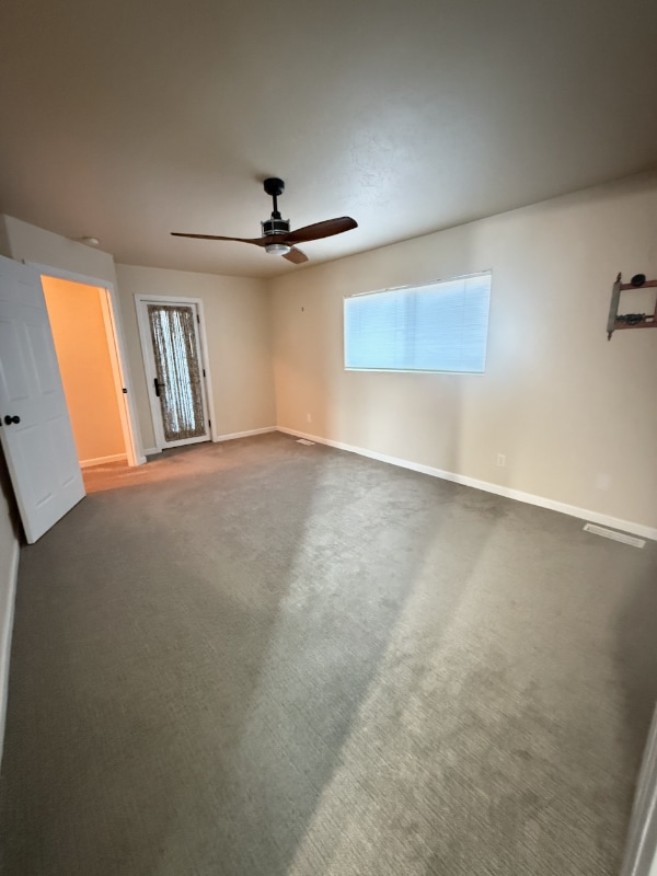 Building Photo - 578 Lind Ave