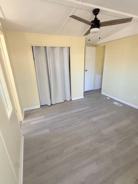 Master Bedroom - 847 Oakwood Dr