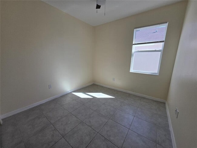 Building Photo - 3205 Casa Del Rey Ave