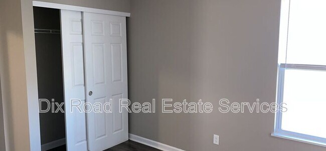 Building Photo - 806 Prescot Cir