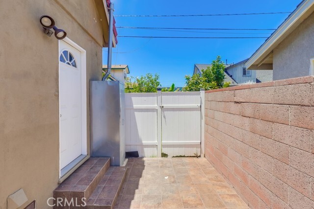 Building Photo - 20917 Madrona Ave