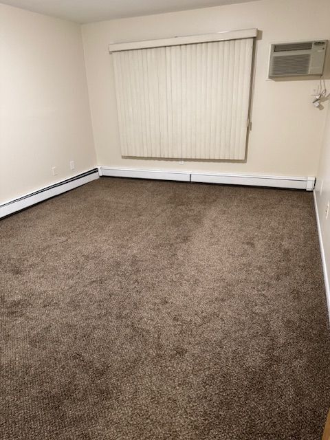 Building Photo - 100 Riverview Ct