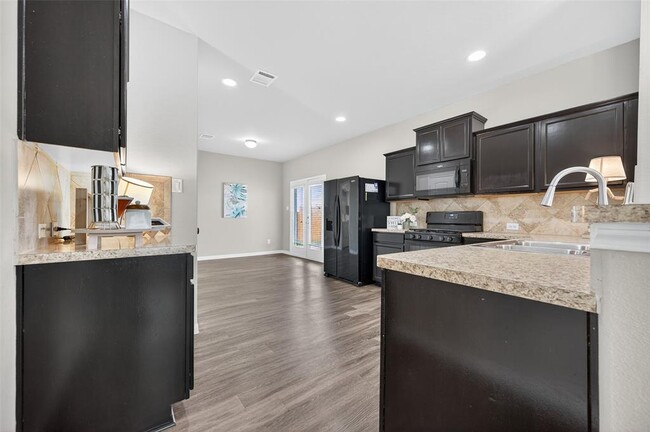 Building Photo - 3843 Briar Water Ct