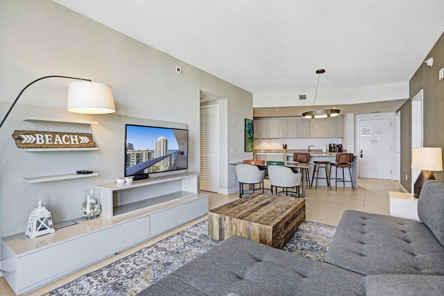 Building Photo - 4111 S Ocean Dr