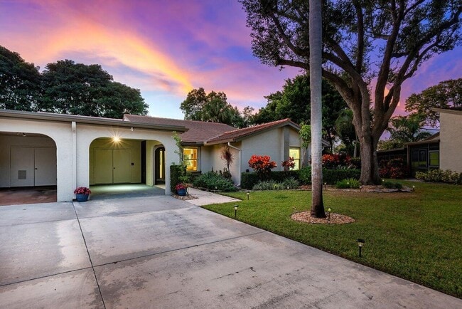 Building Photo - 5944 Forest Grove Dr