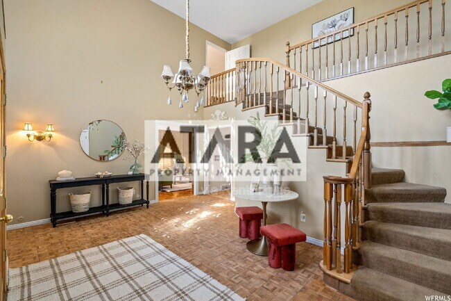 Building Photo - 1577 E Tomahawk Dr