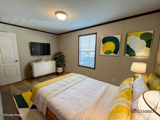 Building Photo - 241 Magnolia Pl