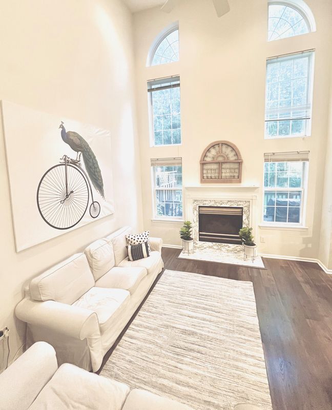 Building Photo - 363 Catskill Court