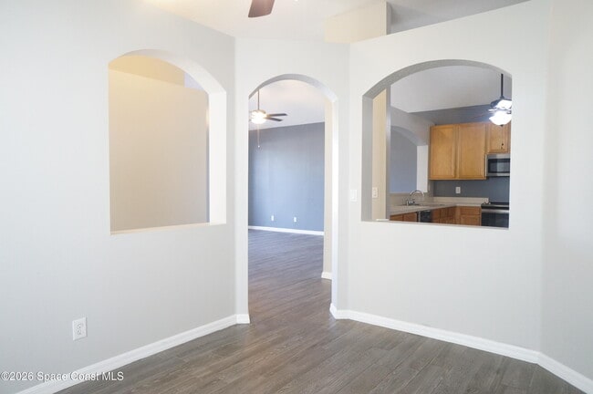 Building Photo - 110 White Ibis Ln