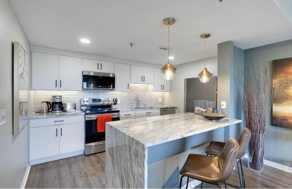 Kitchen - 3145 Dean Ct