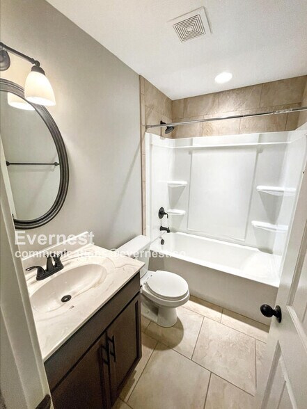 Building Photo - 1030 Garner Hills Dr