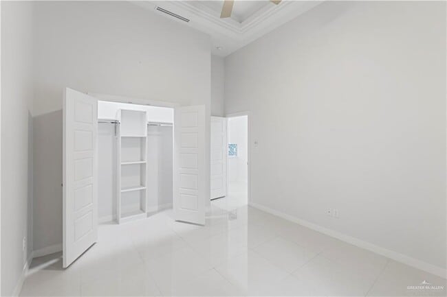 Building Photo - 28 Ozark Ave