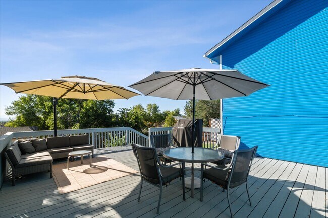 Building Photo - 4001 S Flanders Way