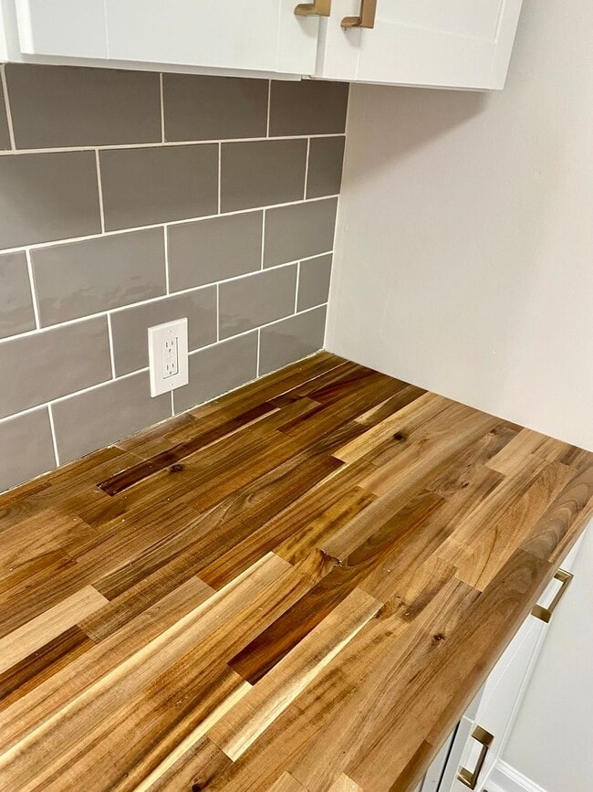 Building Photo - Nice 3 Bed home In Pearl!