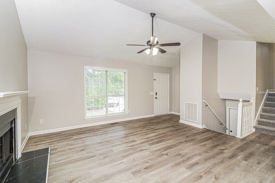 Building Photo - 24 Quail Run