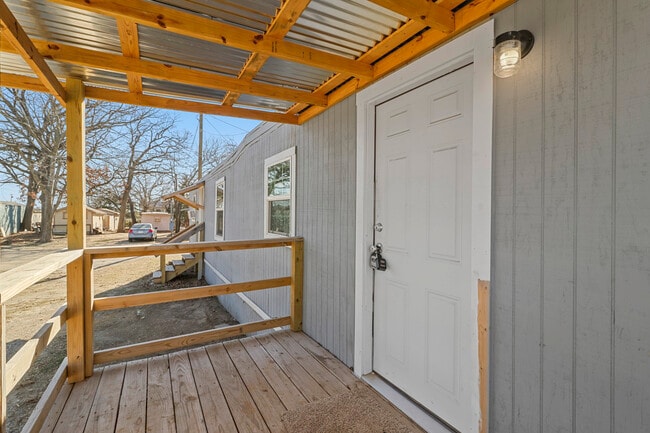 Building Photo - Newly Rehabbed Mobile Home For Rent