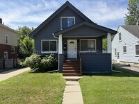 Building Photo - 316 Spencer St