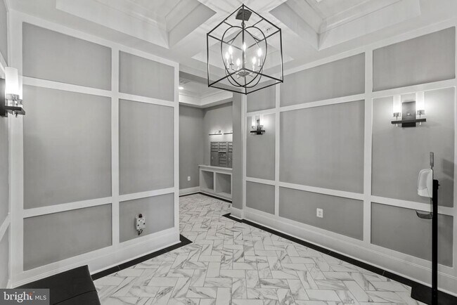 Building Photo - 5 Stationmaster St SE