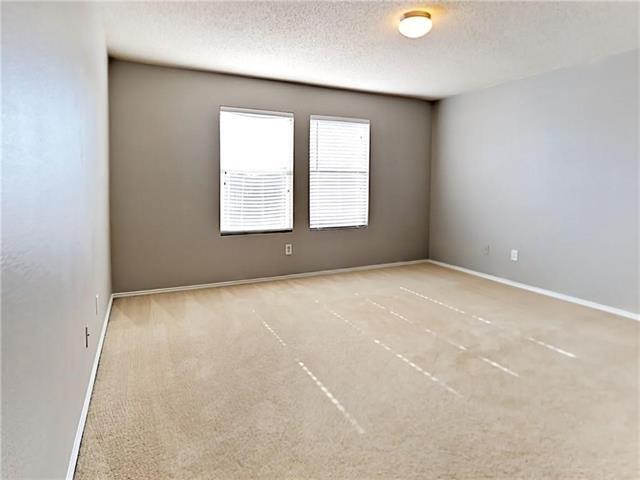 Building Photo - 9957 George Washington Dr