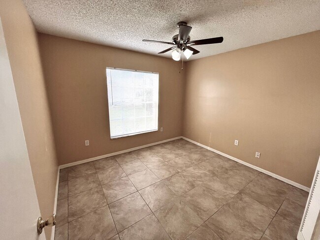 Building Photo - 2917 Autumn Run Ct