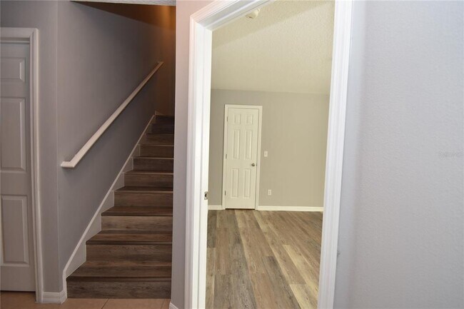 Building Photo - 6 Kathleen Trail