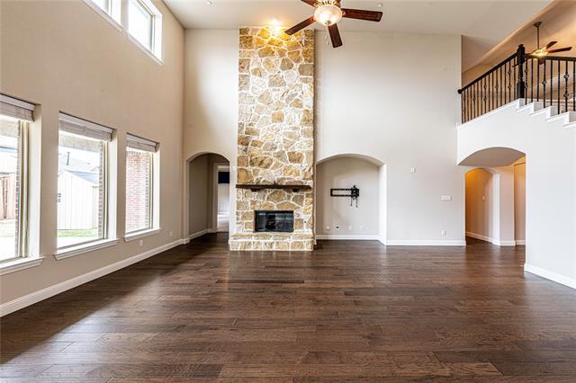 Building Photo - 2320 Lewis Canyon Dr