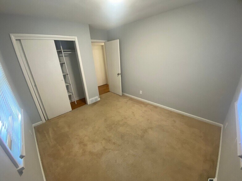 Building Photo - 1411 McDonald Ave