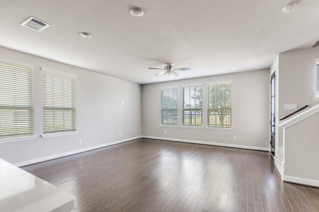 Building Photo - 9455 Towne Lake Pkwy