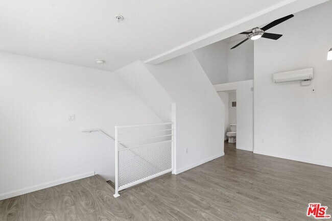 Building Photo - 4980 S Centinela Ave