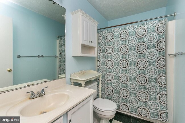 Building Photo - 4418 Roland Springs Dr