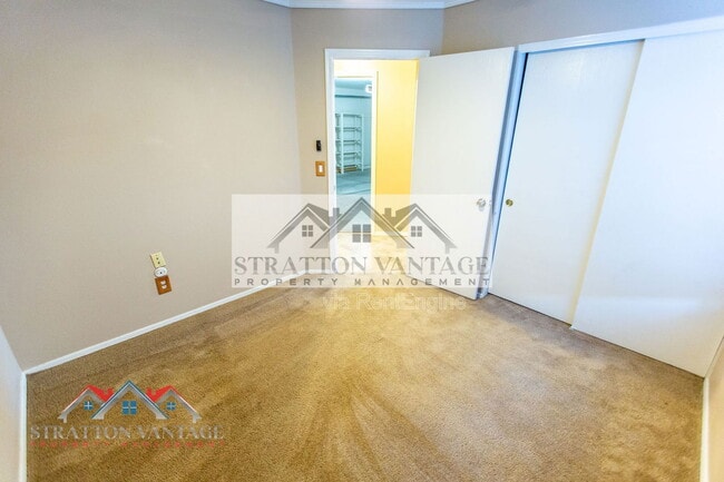 Building Photo - 4831 W Kristal Way