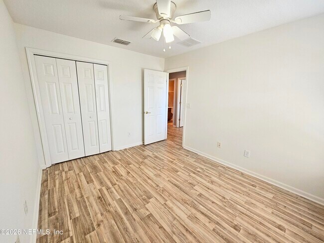 Building Photo - 535 Wooded Crossing Cir