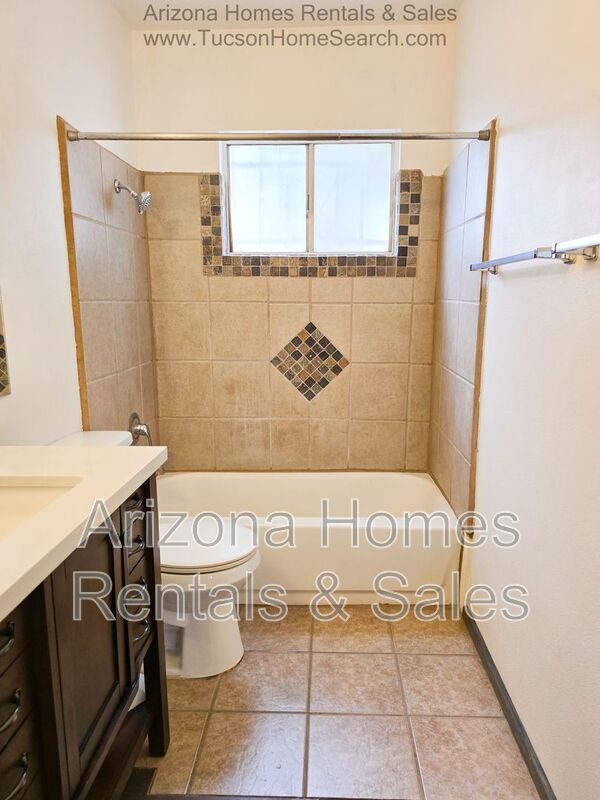 Building Photo - 2425 S Rose Peak