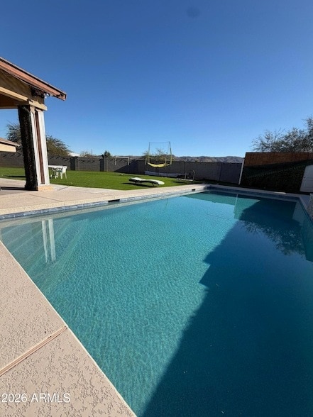 Building Photo - 1507 E Apollo Rd