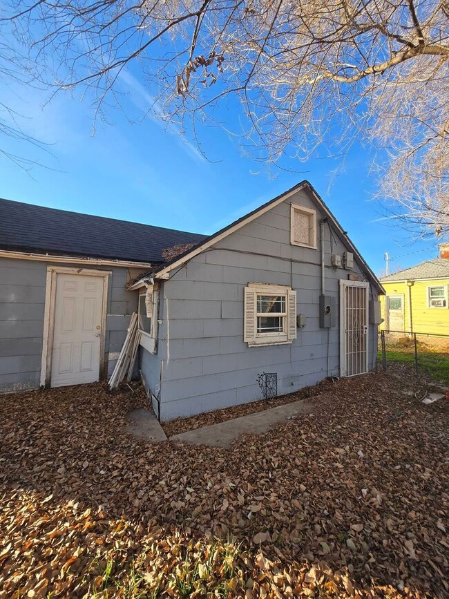 Building Photo - Cute newly updated 1 Bedroom in Ogden
