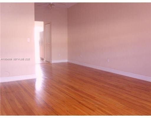 Building Photo - 9725 Bay Harbor Terrace