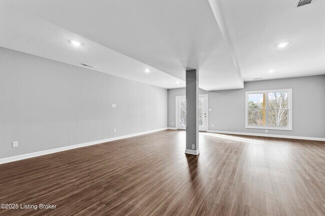 Building Photo - 5919 Ruby Fls Dr