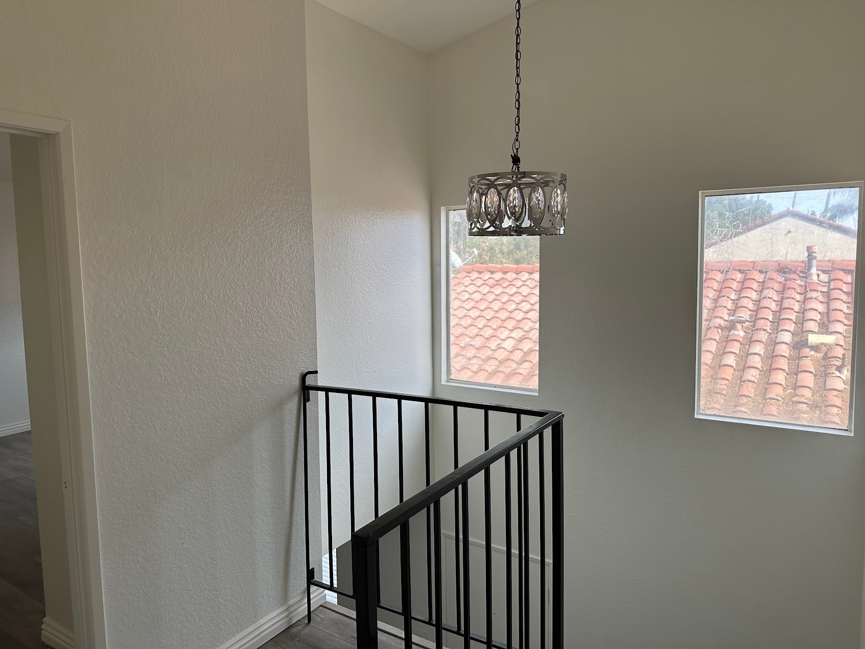 Building Photo - 9742 Willow Wood Dr