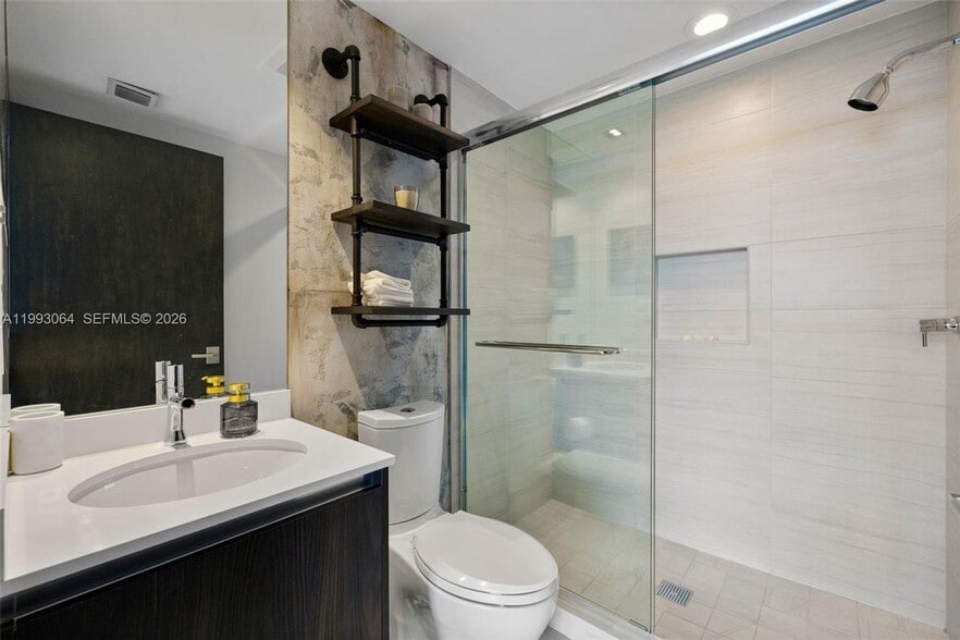 Building Photo - 1180 N Federal Hwy