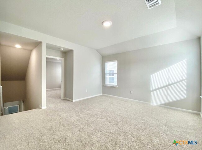 Building Photo - 3012 Tweedy Trail