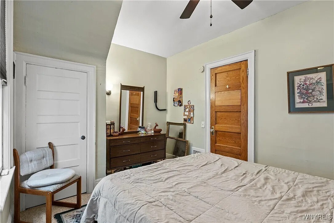 Building Photo - 343 Baynes St